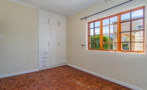 3 Bedroom Property for Sale in Golden Acre Western Cape